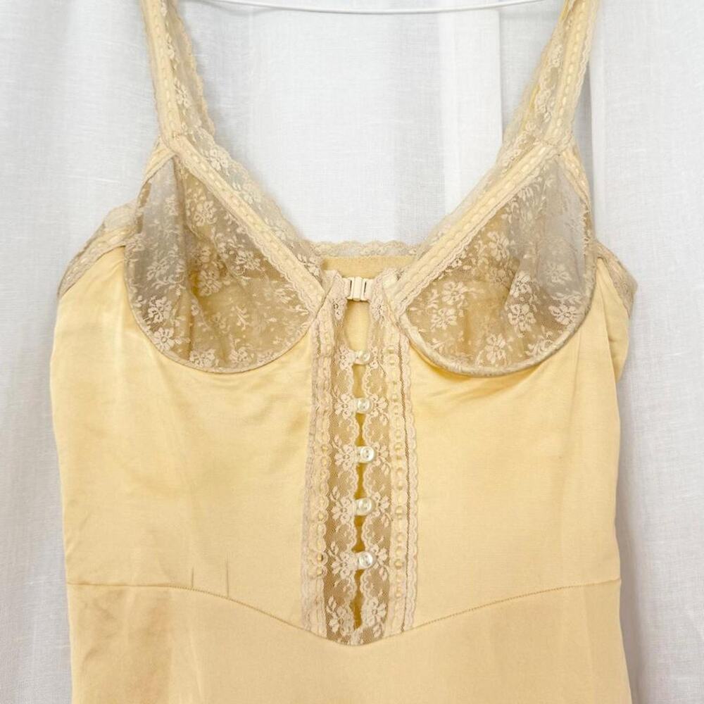 ✧ Rare Vintage Lace Underwire Slip Dress ✧ cream satin lingerie mini dress - Picture 3 of 7